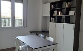 Il Campanone - Sassuolo Centro - parcheggio auto coperto - Neflix e Amazon Prime